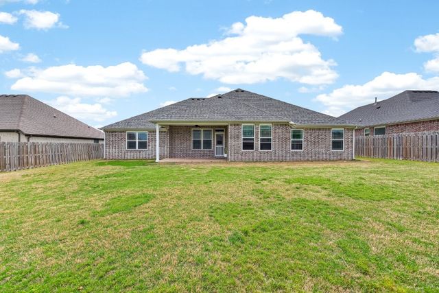 1131 Spring Hollow Road, Bentonville, AR 72713