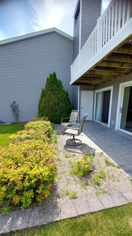 1359 Lake Shore Drive, Brooklyn, MI 49230