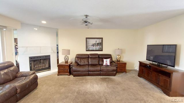1359 Lake Shore Drive, Brooklyn, MI 49230