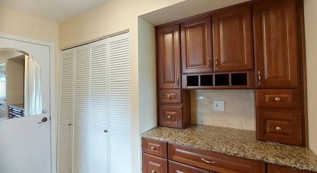 1359 Lake Shore Drive, Brooklyn, MI 49230