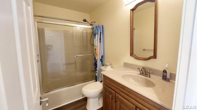 1359 Lake Shore Drive, Brooklyn, MI 49230