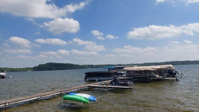 1359 Lake Shore Drive, Brooklyn, MI 49230