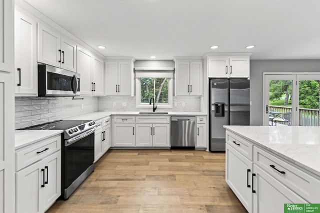 2610 N 138 Street, Omaha, NE 68164