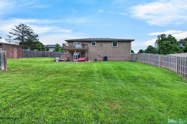 2610 N 138 Street, Omaha, NE 68164