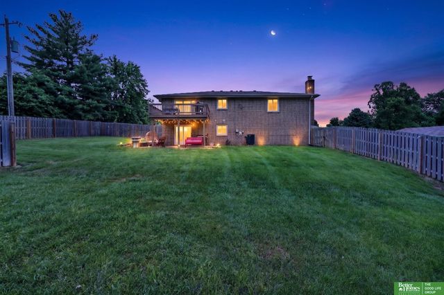 2610 N 138 Street, Omaha, NE 68164