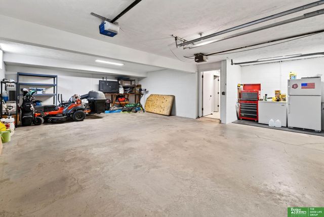 2610 N 138 Street, Omaha, NE 68164
