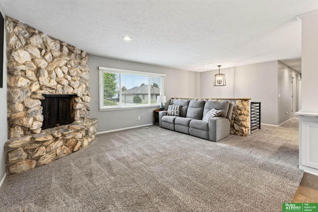 2610 N 138 Street, Omaha, NE 68164
