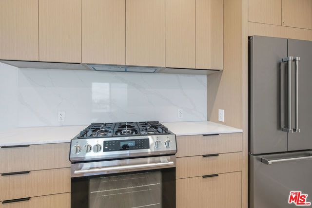 3555 Overland Avenue 613, Los Angeles, CA 90034