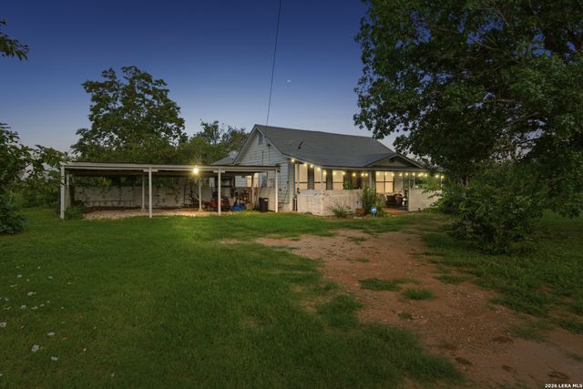 14011 Wisdom Rd, Atascosa, TX 78002