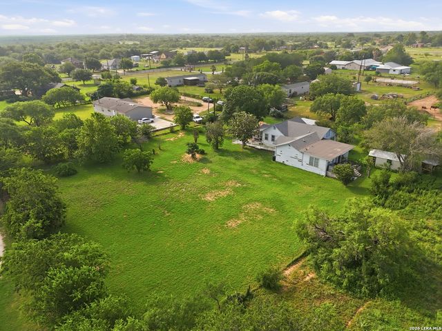 14011 Wisdom Rd, Atascosa, TX 78002