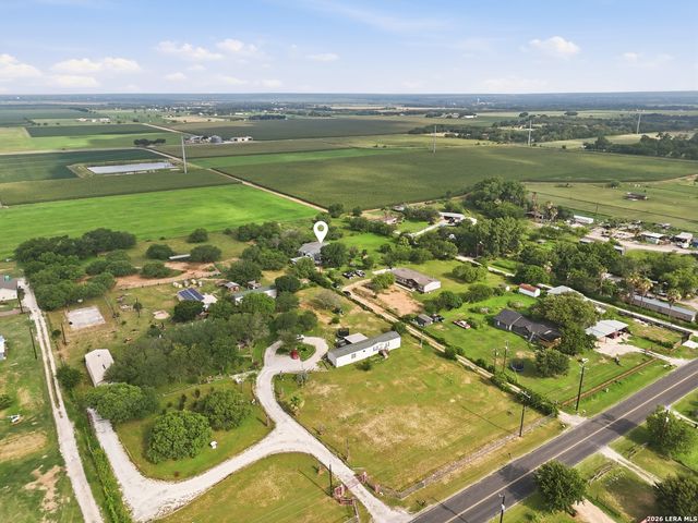 14011 Wisdom Rd, Atascosa, TX 78002