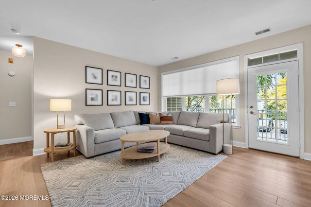 589 St Andrews Place, Manalapan, NJ 07726