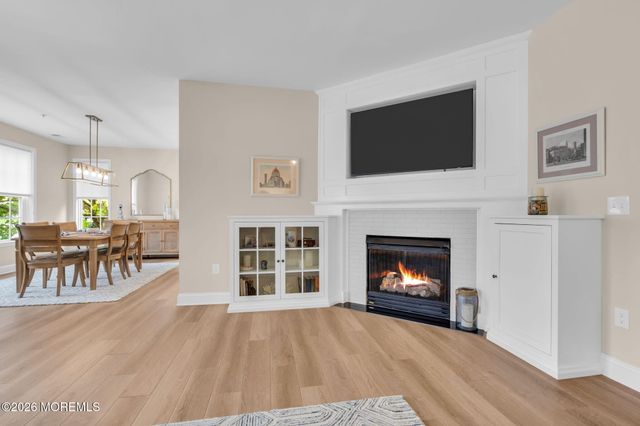 589 St Andrews Place, Manalapan, NJ 07726