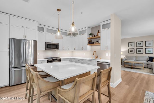 589 St Andrews Place, Manalapan, NJ 07726