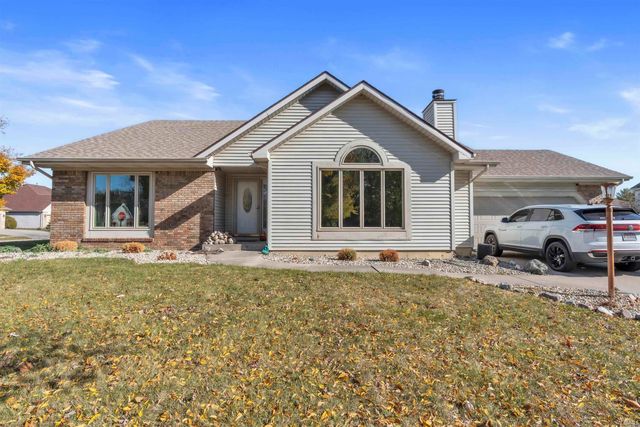 8934 Stoneridge Court, Fort Wayne, IN 46825