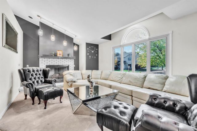 8934 Stoneridge Court, Fort Wayne, IN 46825