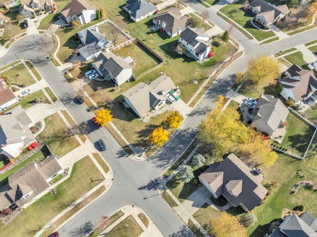 8934 Stoneridge Court, Fort Wayne, IN 46825