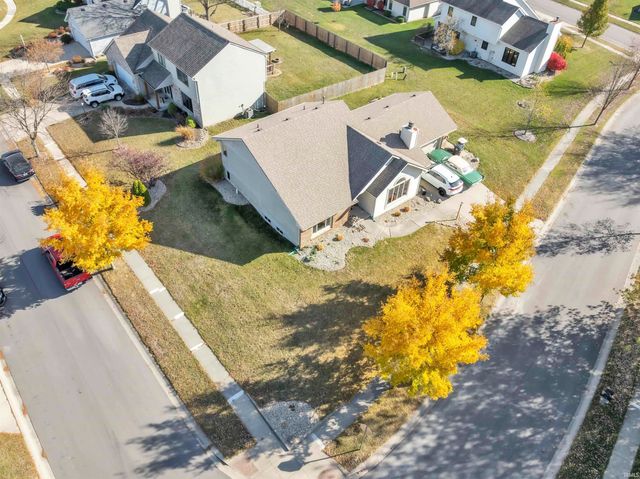 8934 Stoneridge Court, Fort Wayne, IN 46825