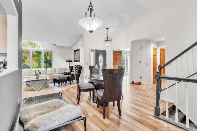 8934 Stoneridge Court, Fort Wayne, IN 46825