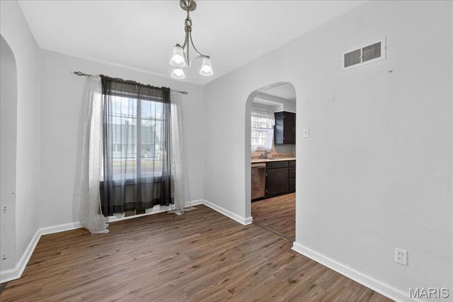 126 N 44th Street, Belleville, IL 62226