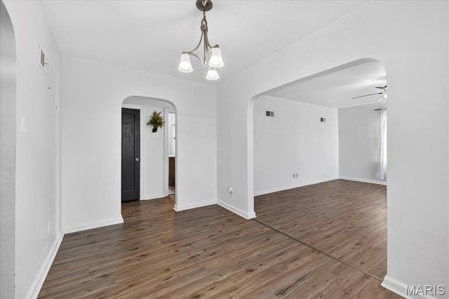 126 N 44th Street, Belleville, IL 62226