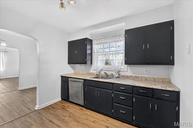 126 N 44th Street, Belleville, IL 62226