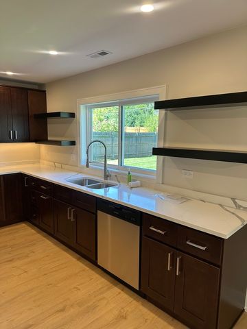 15018 Huntington Court, Orland Park, IL 60462