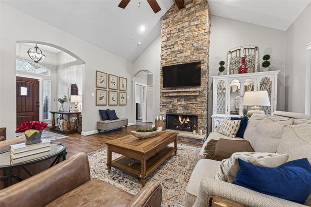 12969 Shady Woods Court, Montgomery, TX 77316