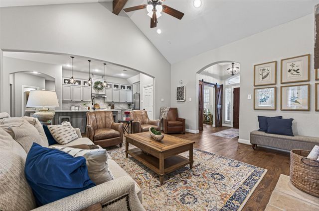 12969 Shady Woods Court, Montgomery, TX 77316