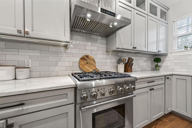 12969 Shady Woods Court, Montgomery, TX 77316