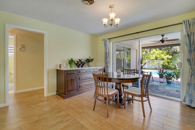 60 Camelia Circle, Tequesta, FL 33469