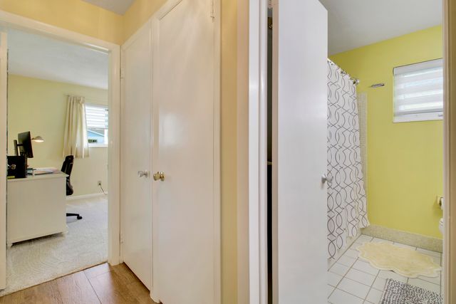 60 Camelia Circle, Tequesta, FL 33469