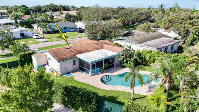 60 Camelia Circle, Tequesta, FL 33469