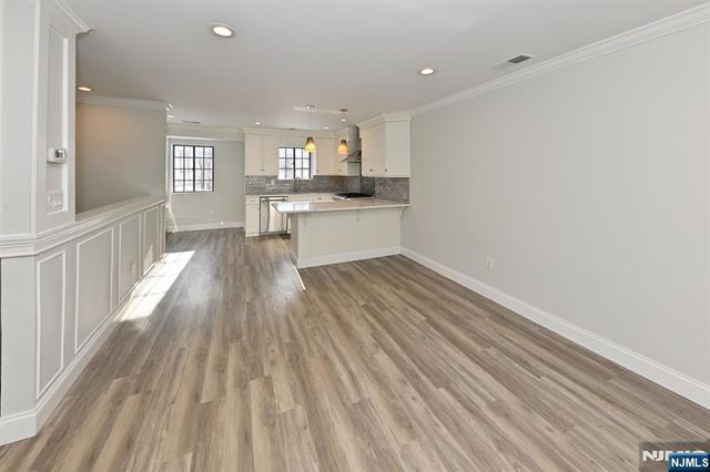 708 Thoreau Court, Mahwah, NJ 07430