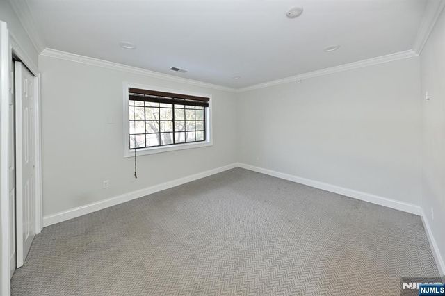 708 Thoreau Court, Mahwah, NJ 07430