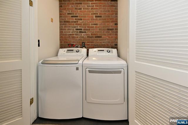 708 Thoreau Court, Mahwah, NJ 07430