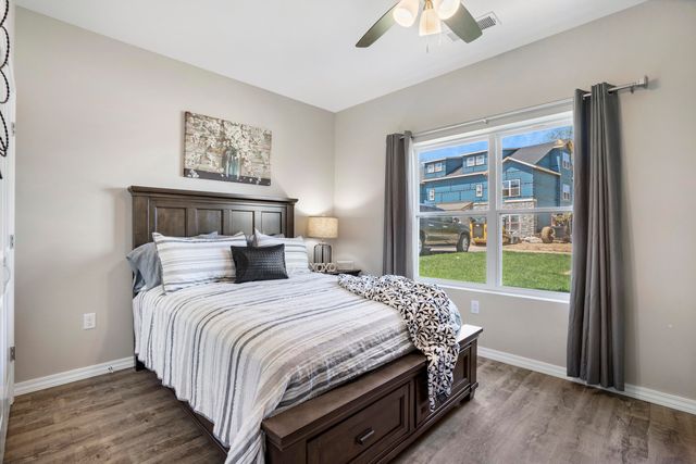 3107 S Vineyards Terrace 4, Branson, MO 65616