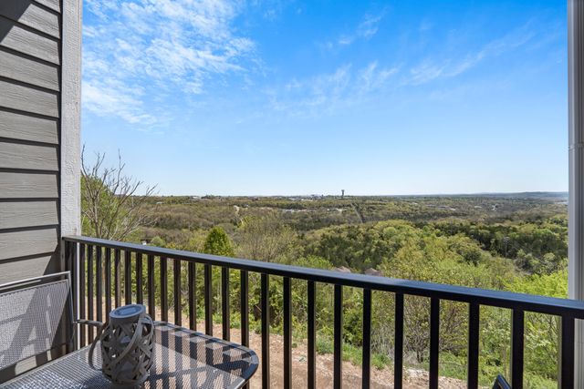 3107 S Vineyards Terrace 4, Branson, MO 65616