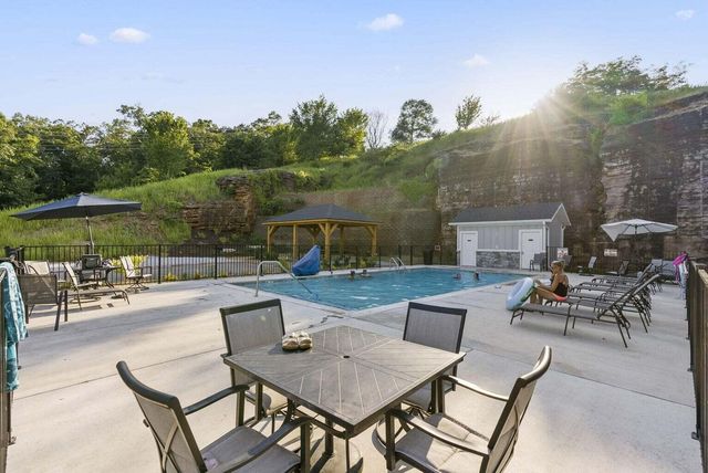 3107 S Vineyards Terrace 4, Branson, MO 65616