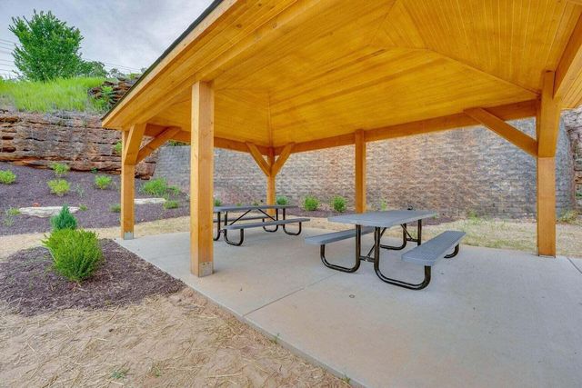 3107 S Vineyards Terrace 4, Branson, MO 65616