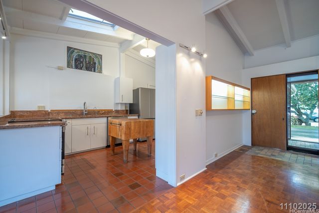 641 Paopua Loop, Kailua, HI 96734