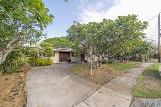 641 Paopua Loop, Kailua, HI 96734