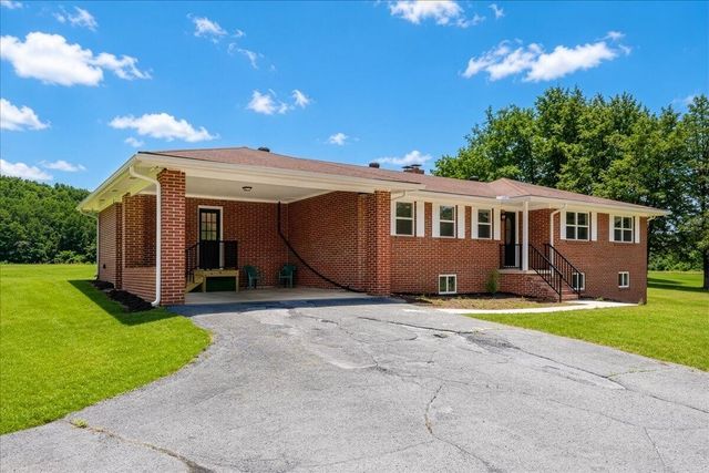 858 N Main Street, Decatur, TN 37322