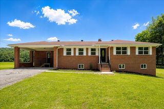 858 N Main Street, Decatur, TN 37322