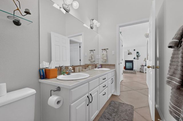 5912 Gran Quivira Road NW, Albuquerque, NM 87120