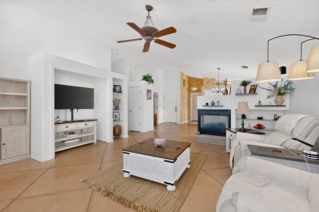 5912 Gran Quivira Road NW, Albuquerque, NM 87120