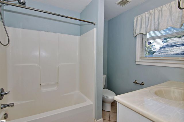 726 Saluda Dam Road, Easley, SC 29640