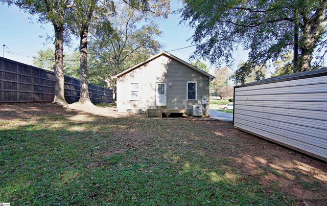 726 Saluda Dam Road, Easley, SC 29640