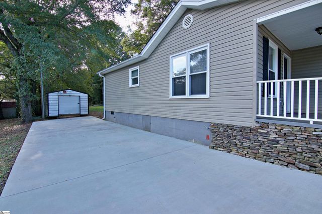 726 Saluda Dam Road, Easley, SC 29640