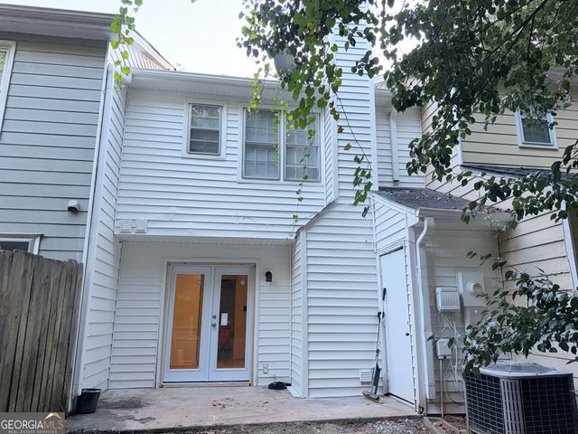 1665 Winchester Way SE, Conyers, GA 30013